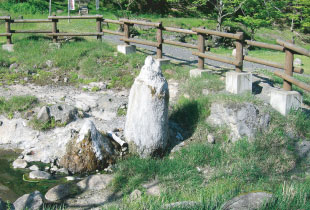 湯力を感じるトムラウシ温泉噴泉塔