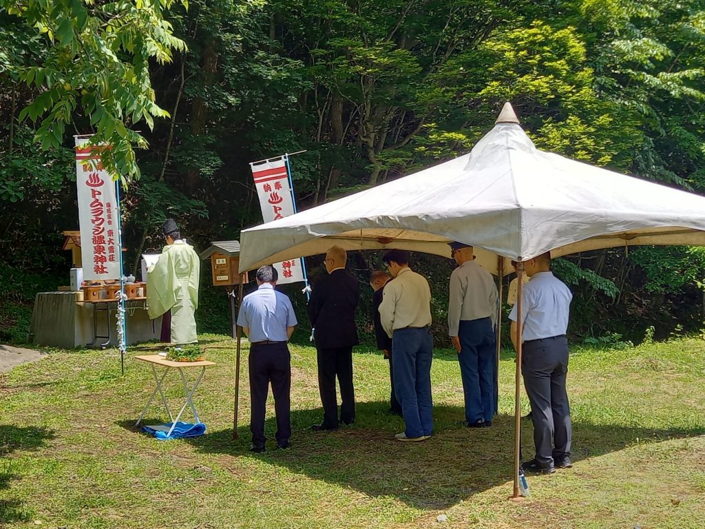 トムラウシ山の登山安全祈願祭が行われました